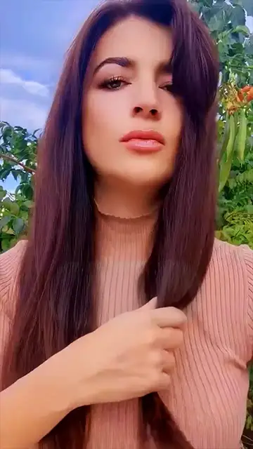 Laura Tamagni Top Hair Influencer